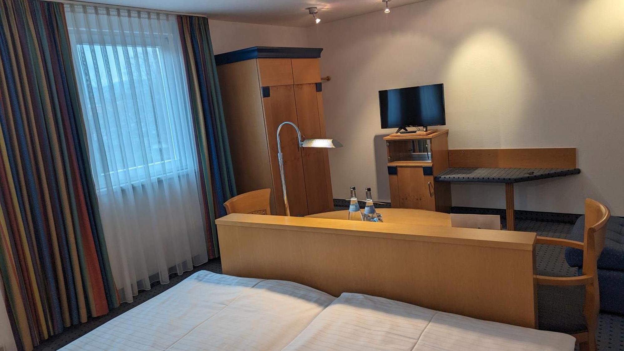 Hotel Gasthof Lang Balingen Extérieur photo