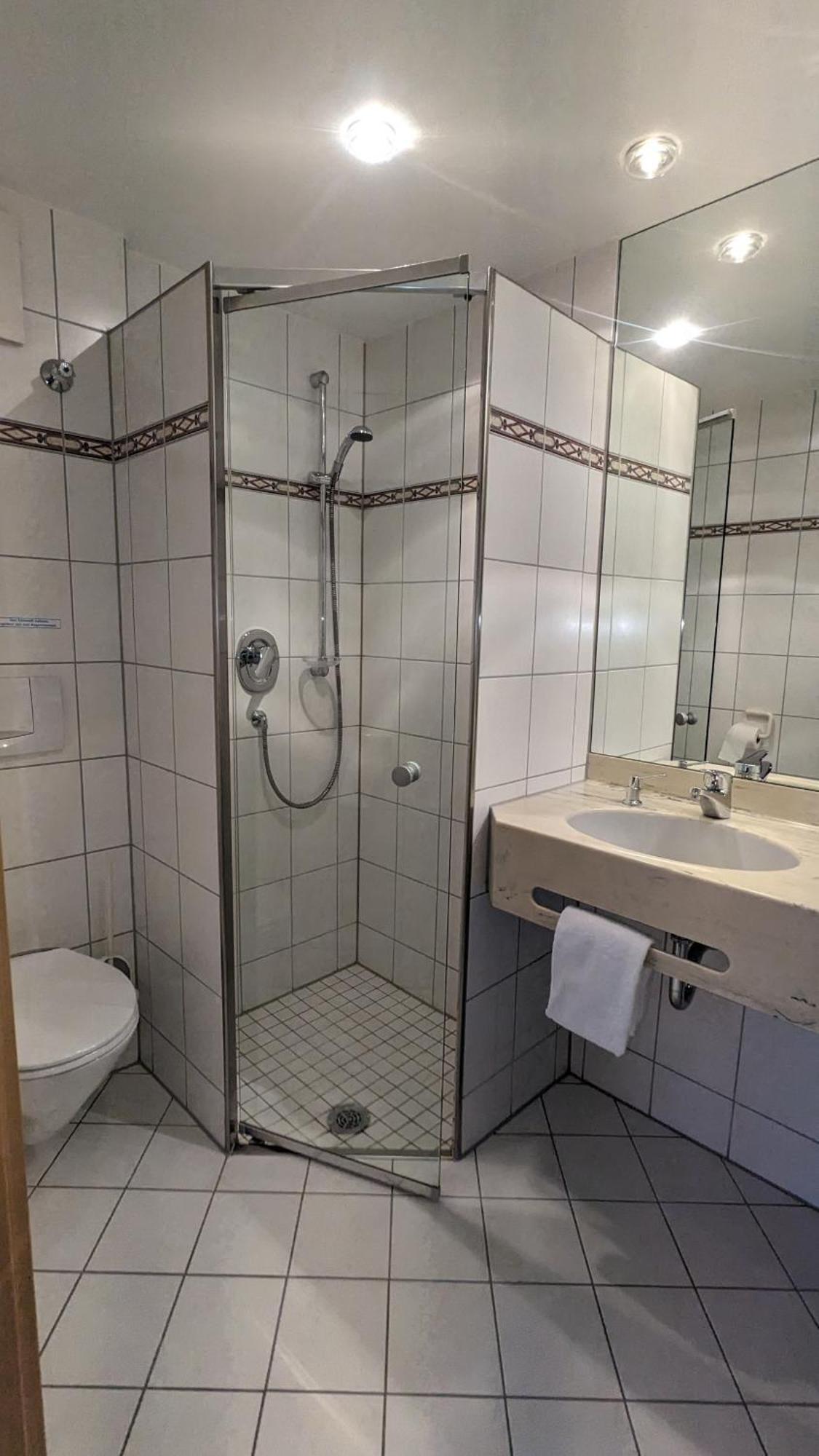 Hotel Gasthof Lang Balingen Extérieur photo