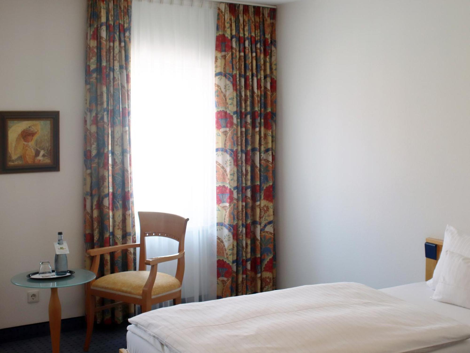 Hotel Gasthof Lang Balingen Extérieur photo